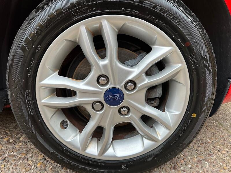 FORD FIESTA