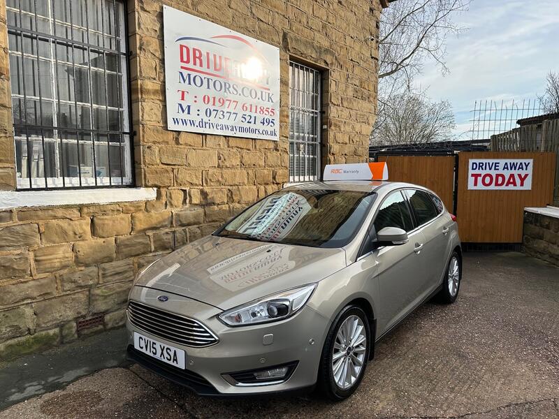 FORD FOCUS
