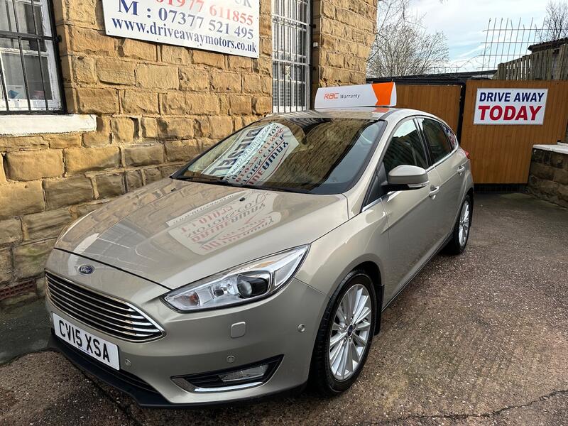 FORD FOCUS
