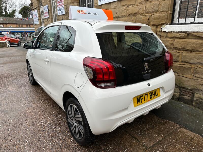 PEUGEOT 108