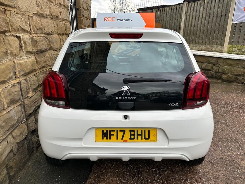 PEUGEOT 108