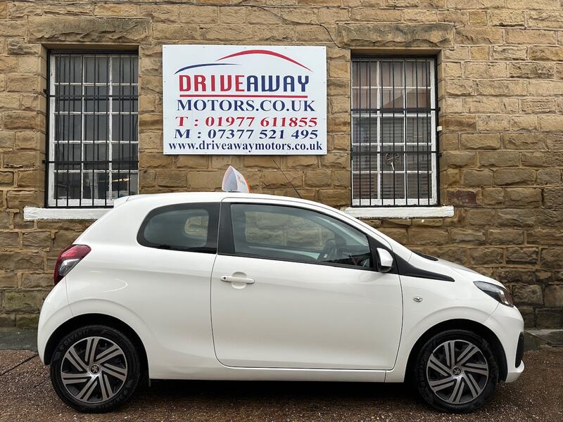 PEUGEOT 108