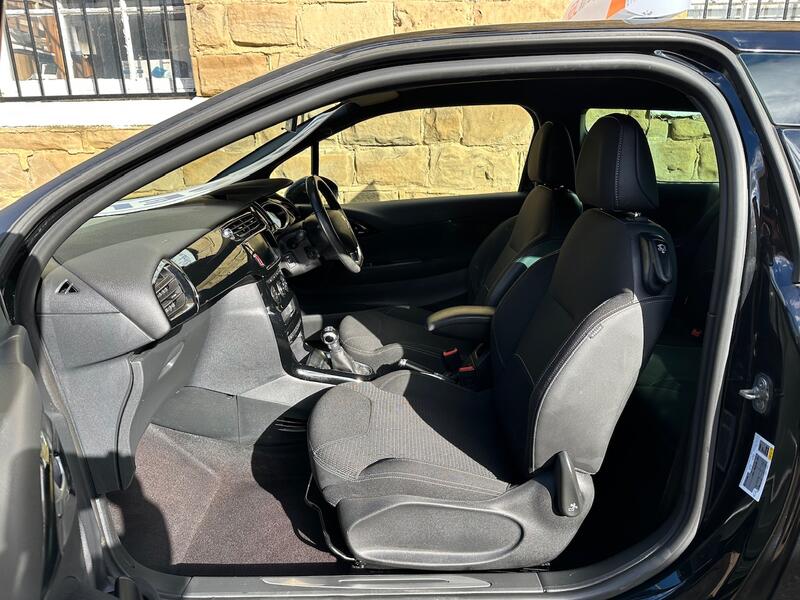 DS AUTOMOBILES DS 3
