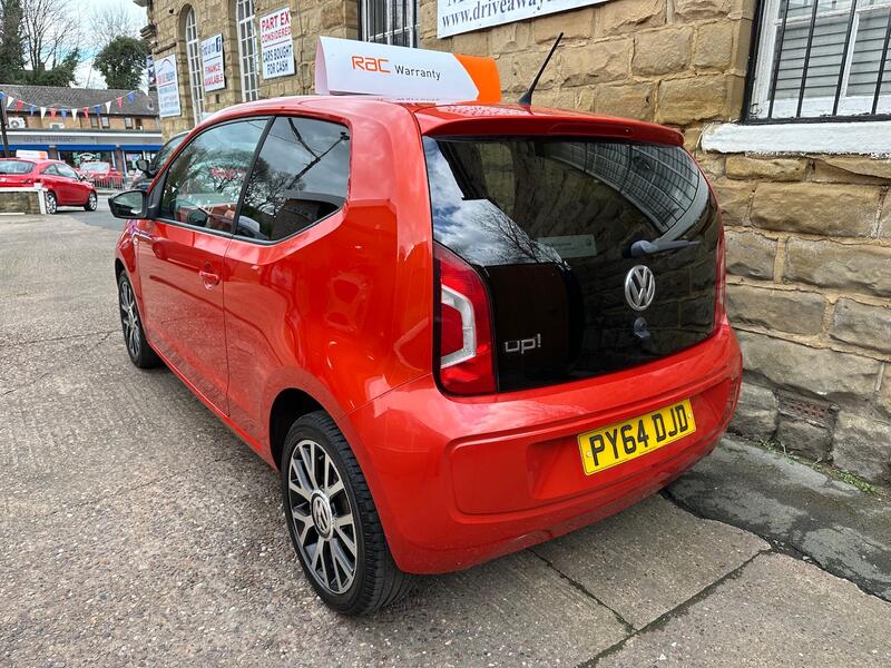 VOLKSWAGEN UP