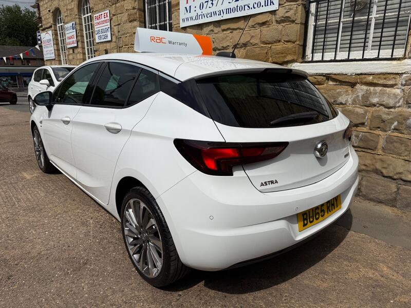 VAUXHALL ASTRA
