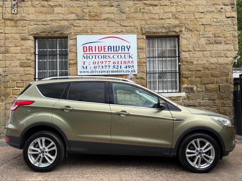 FORD KUGA
