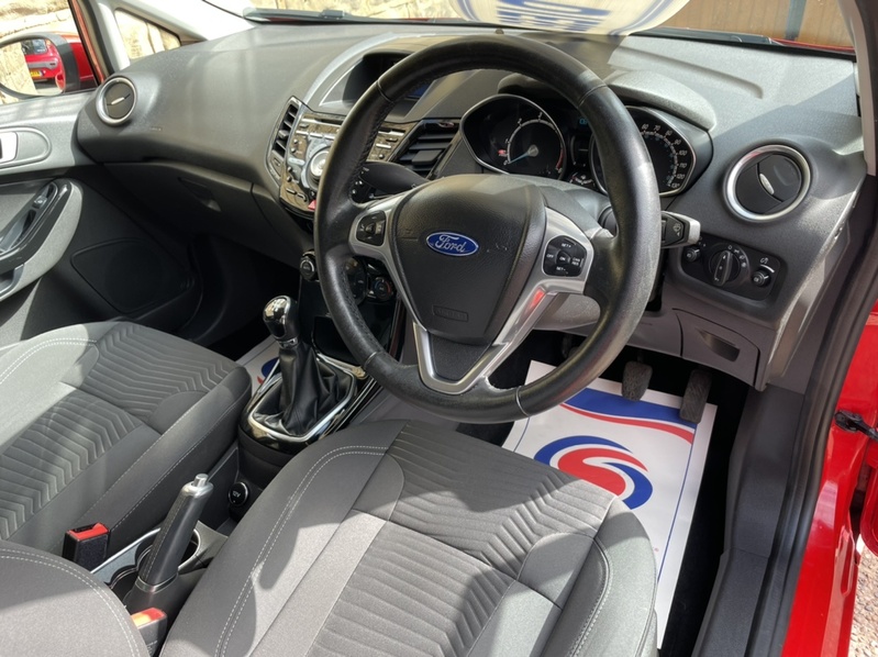 FORD FIESTA