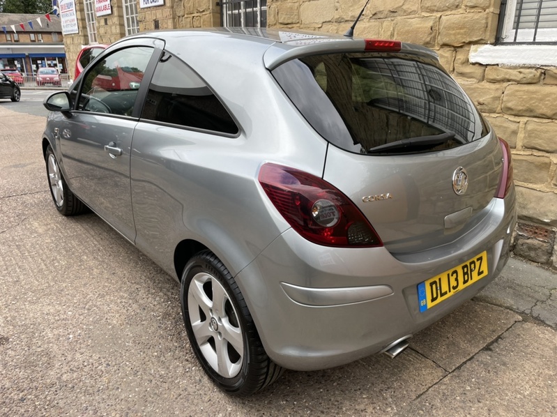 VAUXHALL CORSA