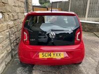 VOLKSWAGEN UP