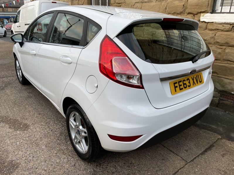 FORD FIESTA