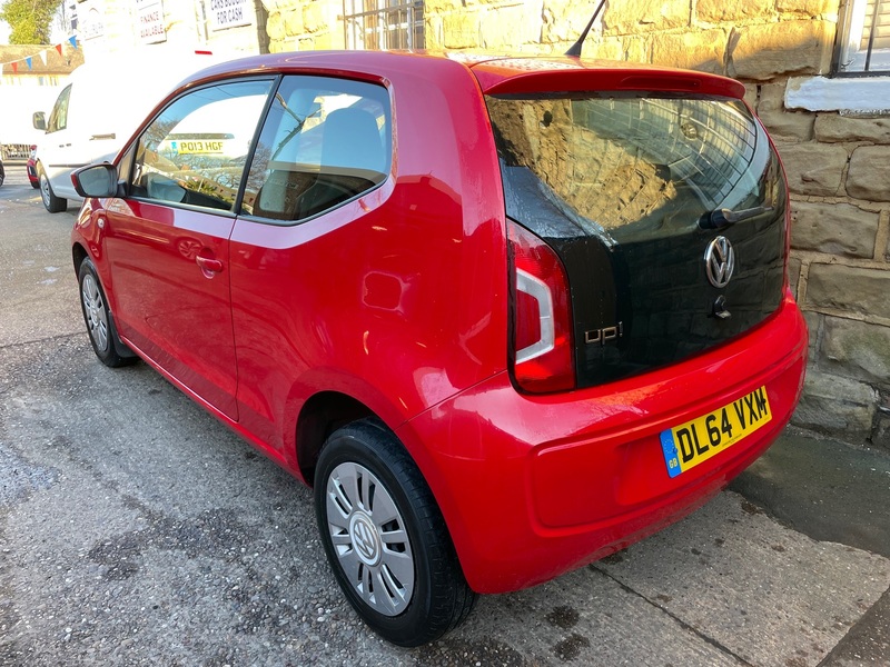 VOLKSWAGEN UP