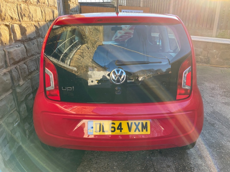 VOLKSWAGEN UP