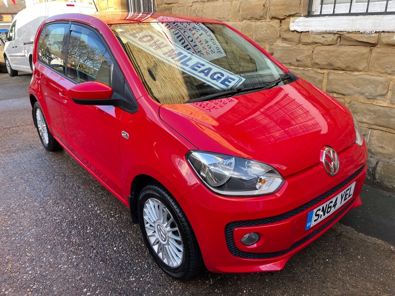 VOLKSWAGEN UP