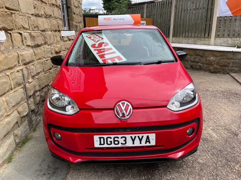 VOLKSWAGEN UP