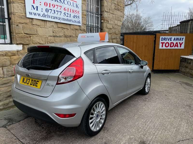 FORD FIESTA
