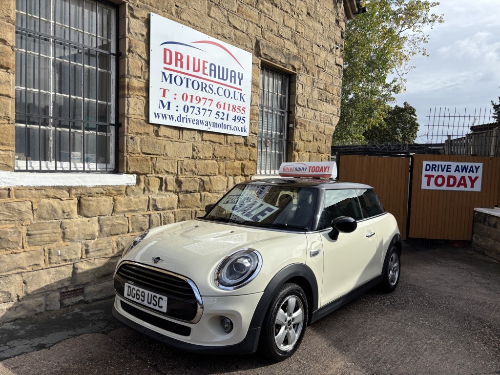 2019 MINI Hatch